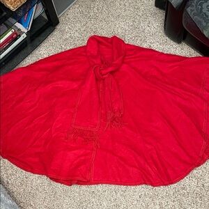 100% alpaca Peruvian made Red poncho/cape with tie Fringe scarf neck